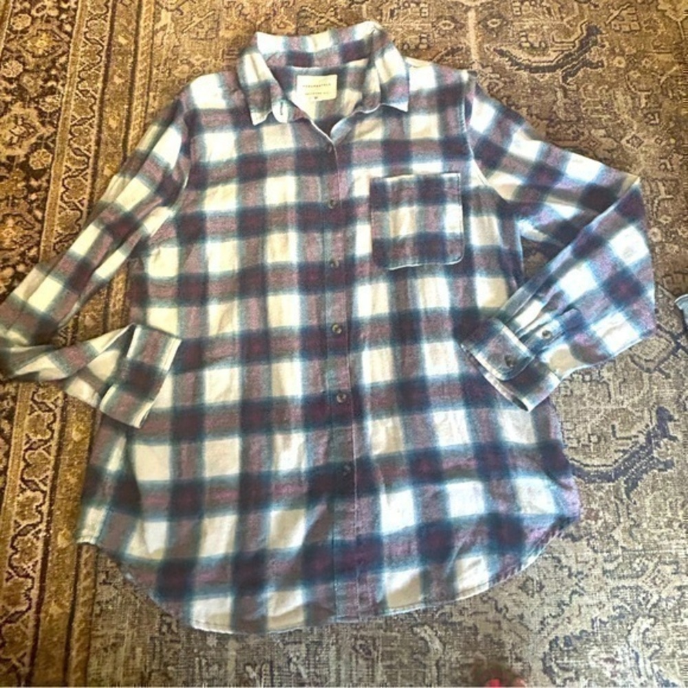Aeropostale women’s flannel